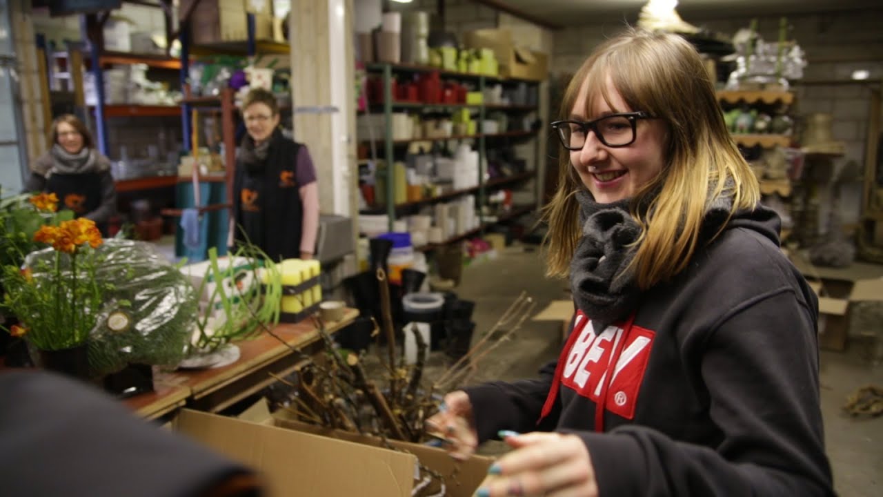 Schnupperwochen: GE-Redakteurin Annick Meys als Floristin