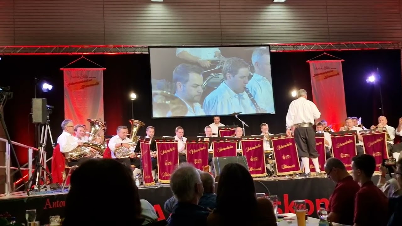TRÄNEN ZUM ABSCHIED, zum großen Abschiedskonzert von: Anton Gälle & seiner Scherzachtaler Blasmusik