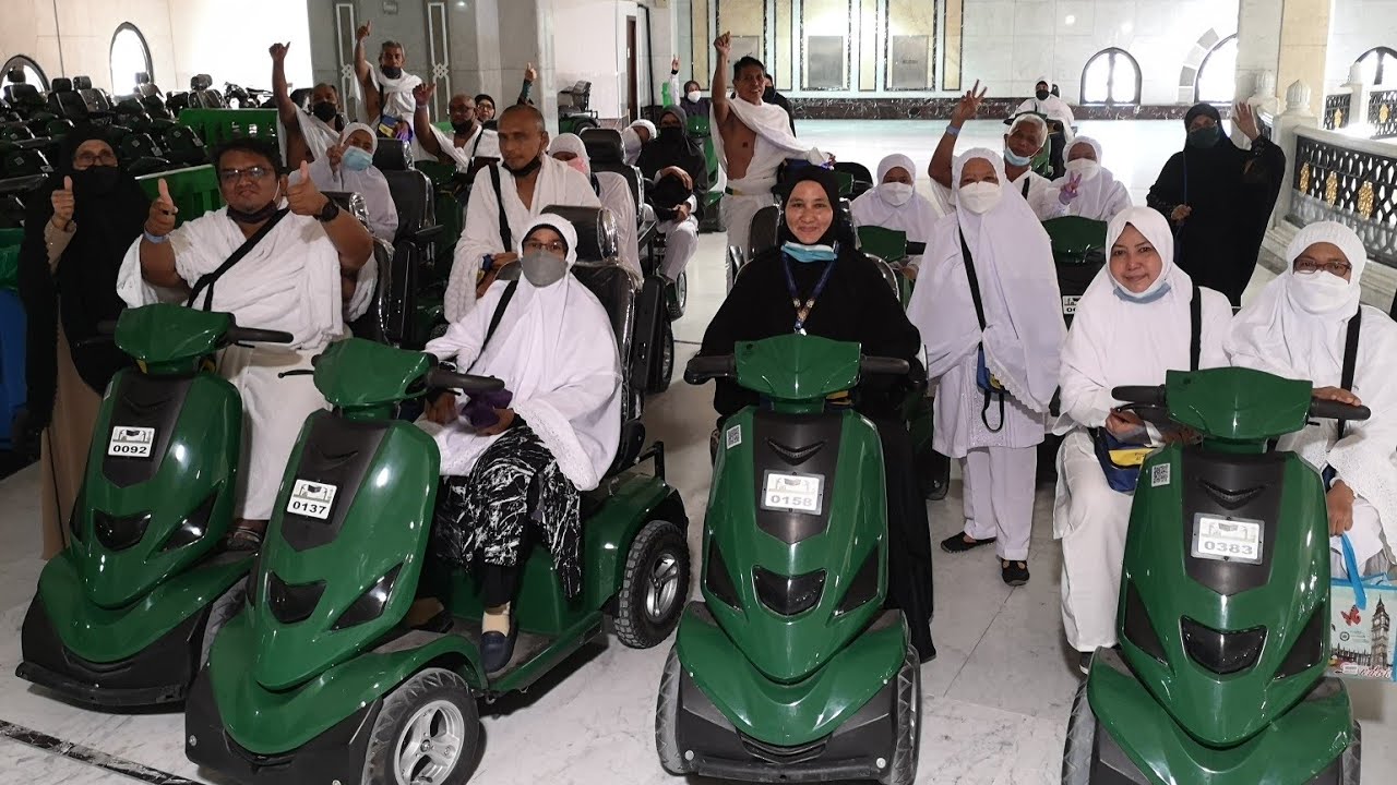 PELEPASAN JEMAAH UMRAH 'MEREMPIT BERAMAI-RAMAI' DENGAN SKUTTER MASJIDILHARAM - 5/3/2022
