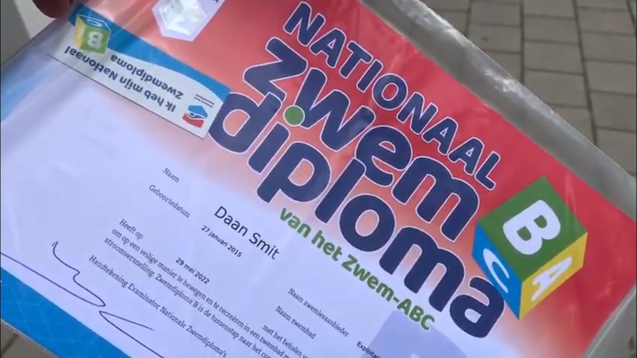 FollowDaan gaat afzwemmen voor zijn B!