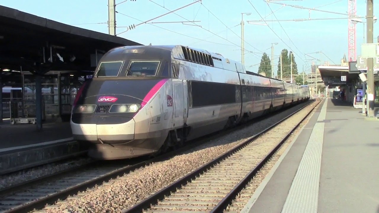 Les trains de Nantes avant la métamorphose de la gare