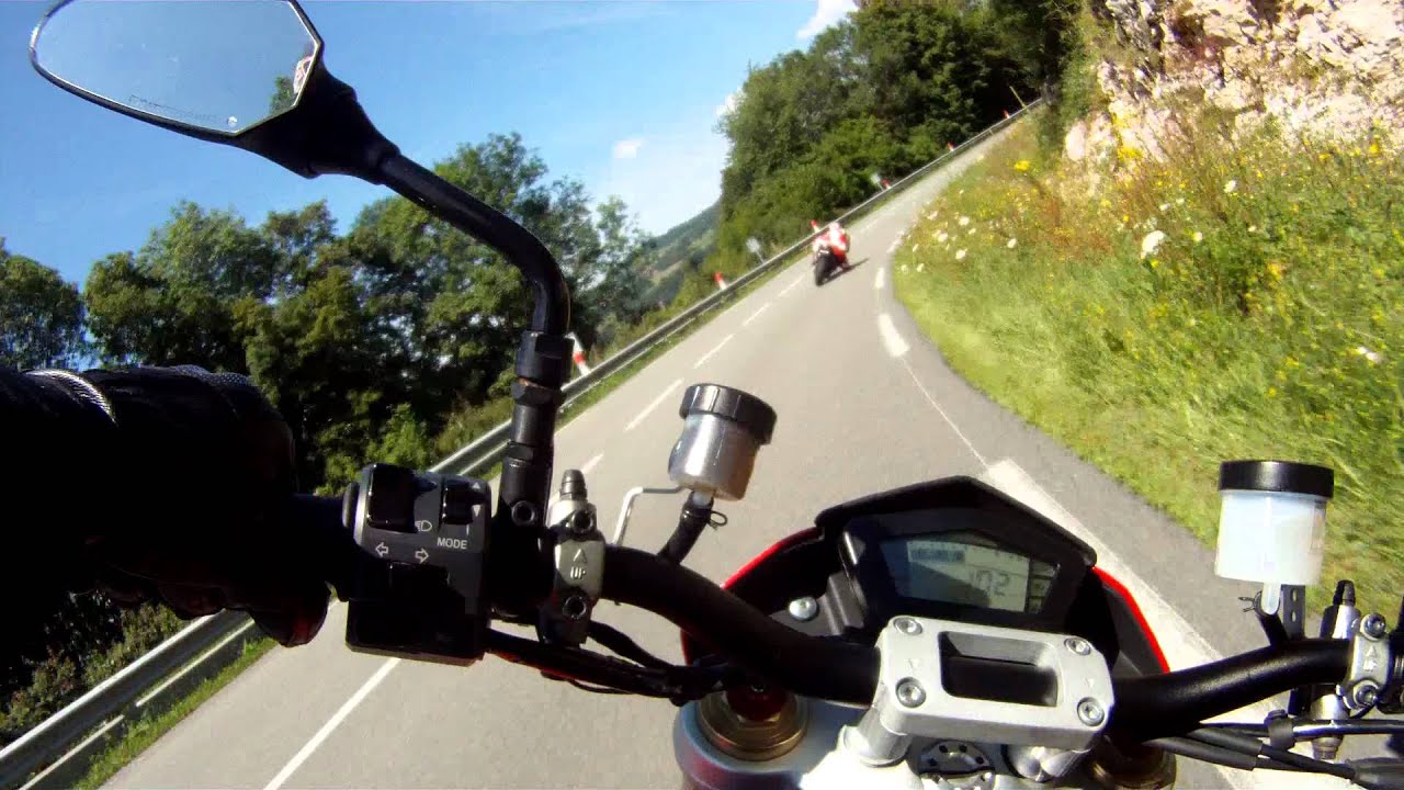 Ducati Hypermotard chasing Yamaha R1