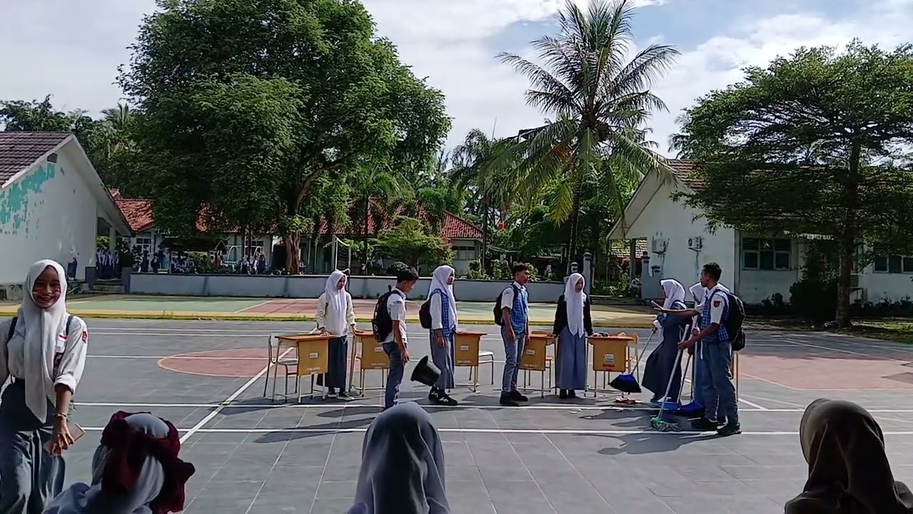 TEATHER SENI BUDAYA KELOMPOK 3