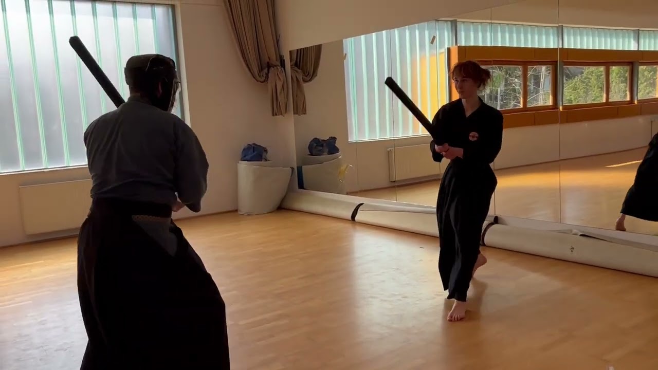 Walka zadaniowa -TSURU KAMAE- grupa w Podkowie Leśnej