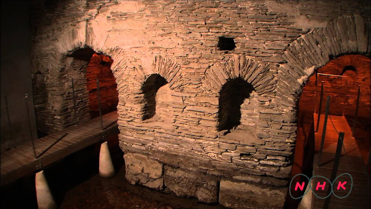 Roman Walls of Lugo (UNESCO/NHK)