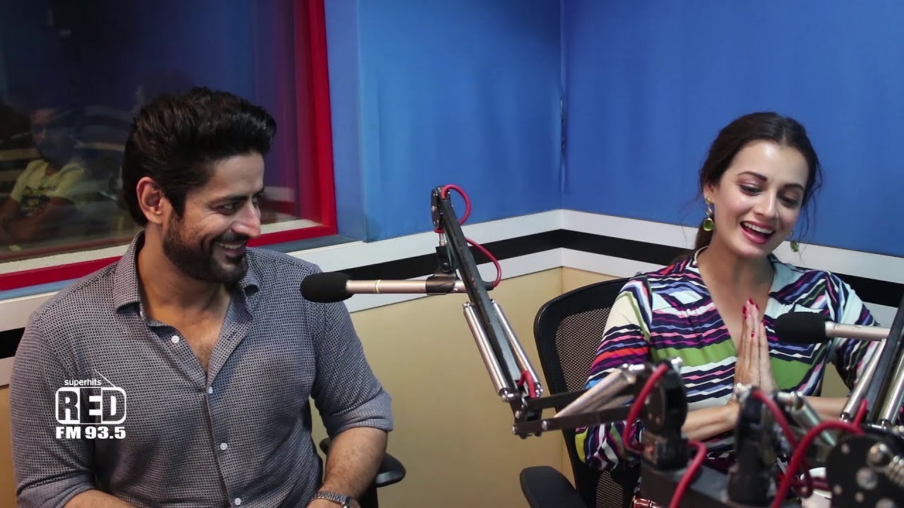 Dia Mirza & Mohit Raina With RJ Akriti On Channel No 935 | Kaafir | ZEE5 | Red FM