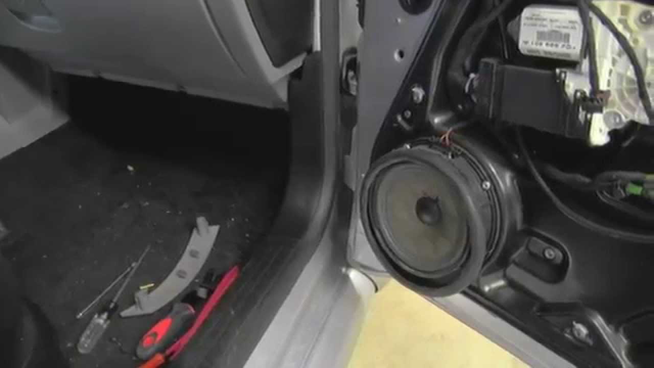 Door Speaker VW Beetle Removal