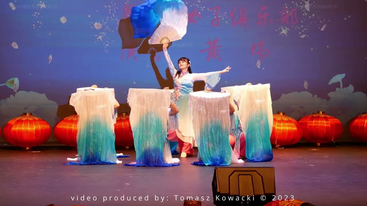 回首月明珠