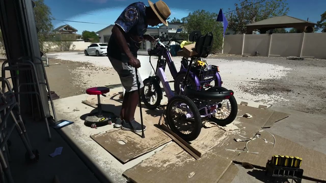 094 - LECTRIC XP Trike2 750 - The full unboxing - build up and FIRST ride!