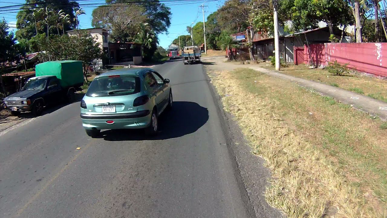 De la Garita de Alajuela hacia Turrucares