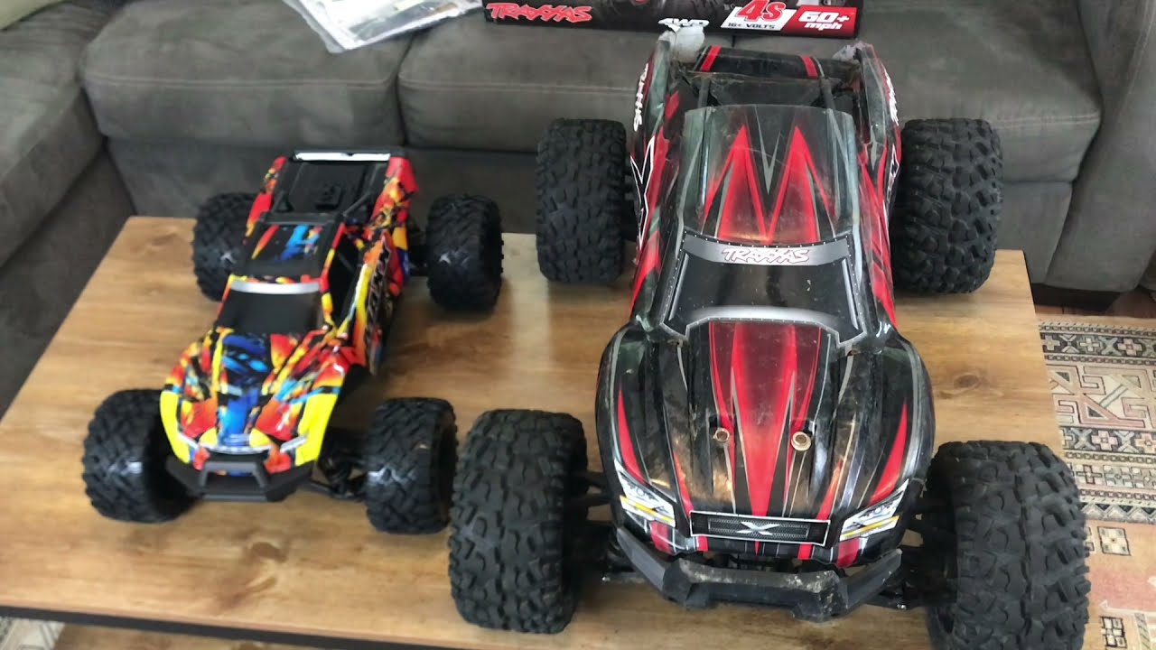 Traxxas X-Maxx 8s vs Traxxas MAXX 4s - COMPARISON VIDEO!!