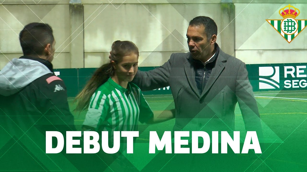 Debut de Andrea Medina en Primera con el Real Betis Féminas