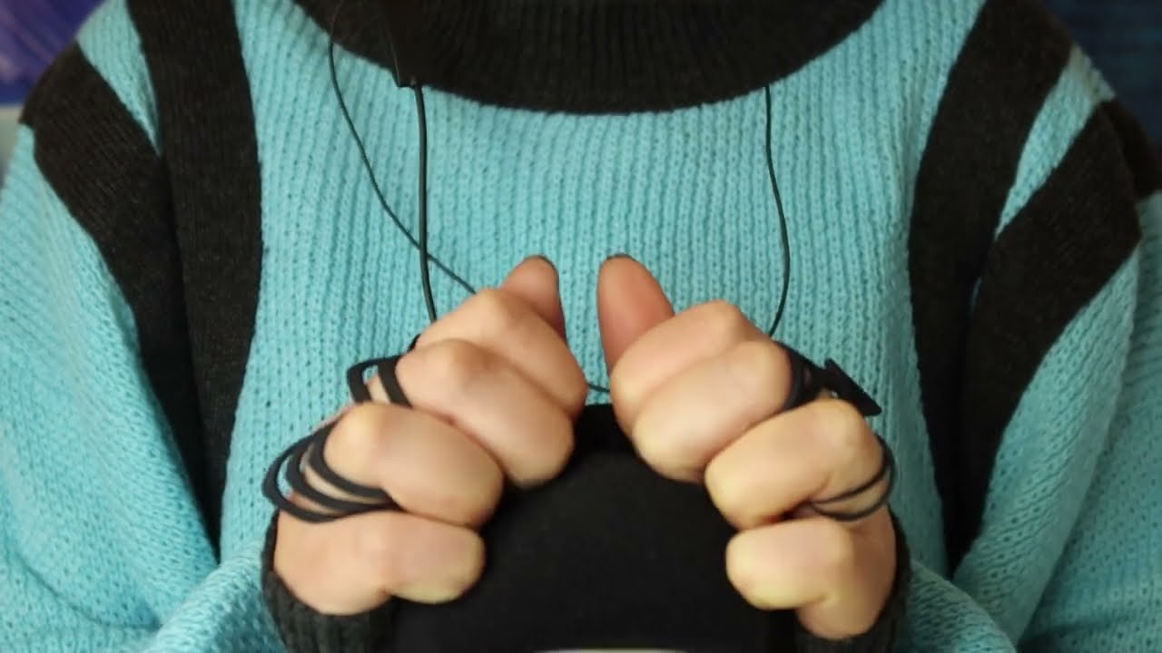 ASMR | Loud, Fast & kinda Aggressive Triggers (no talking) // mic scratching, brushing, rubbing