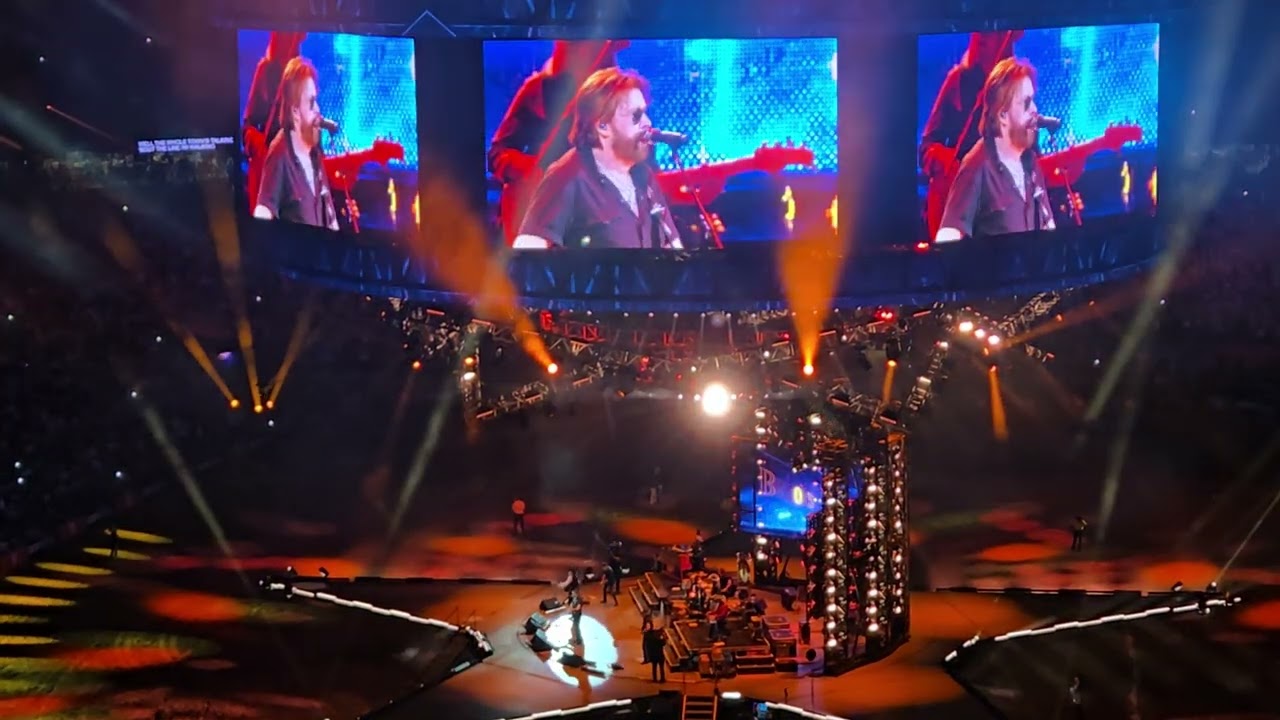 Brooks & Dunn - Brand New Man (Houston Livestock Show and Rodeo 2025)