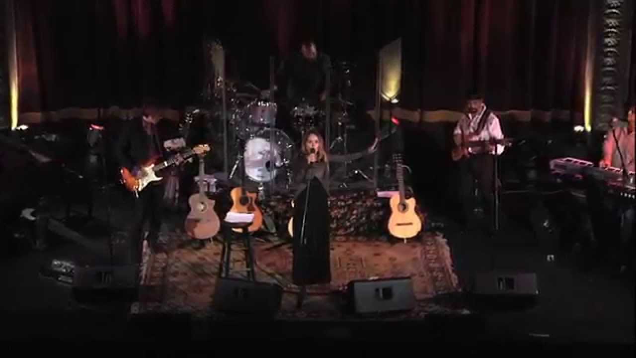 Brain Damage / Eclipse by Pink Floyd performed by Mary Fahl (formerly of October Project)