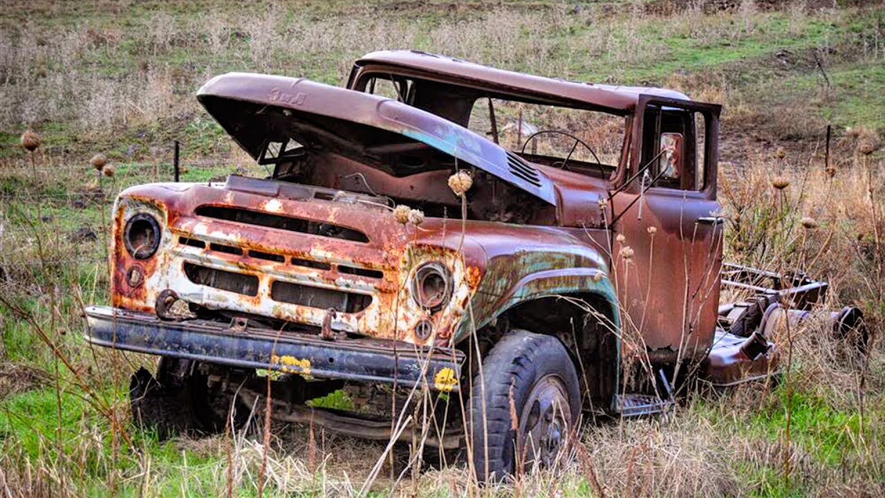 Abandoned vehicle. Awesome abandoned cars. Amazing abandoned cars in the world
