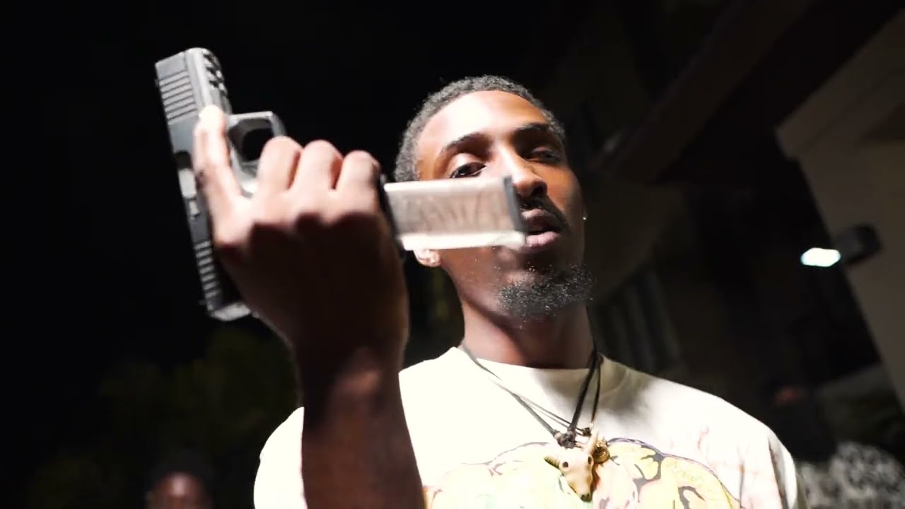 El Santo (El Gad) - Glock Town | Official Music Video