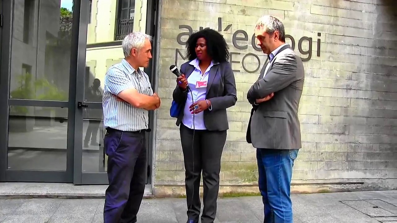 FADIMA VISITE DEL MUSEO ARQUEOLOGICO  BILBAO 01