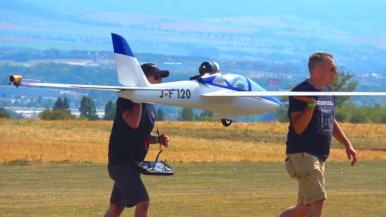 STUNNING XXL FOX MDM-1 PYRO GLIDER SHOW FLIGHT DEMONSTRATION