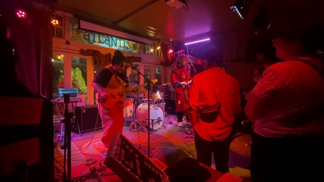 "Magic River" by JW Francis (Live at Atlantis Lounge)