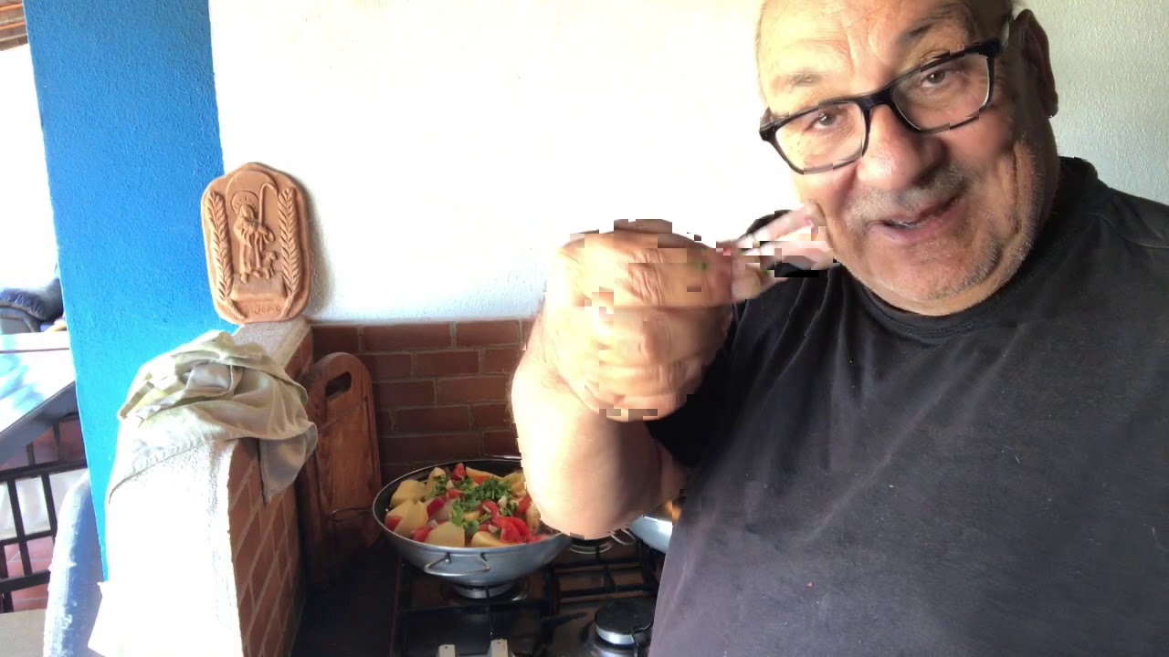Vai uma caldeirada de bacalhau?