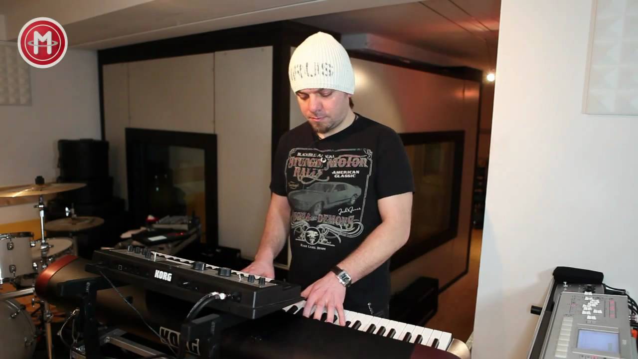 Im Gespräch mit dem Keyboarder von Luxuslärm - David Rempel.