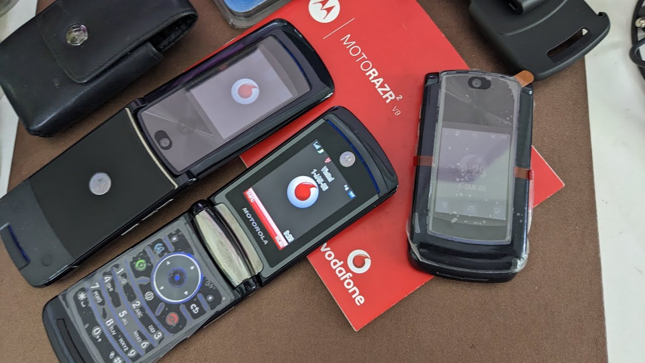 Motorola V9 3G nhà mạng Vodafone xách tay UK và Germany hiếm đẹp