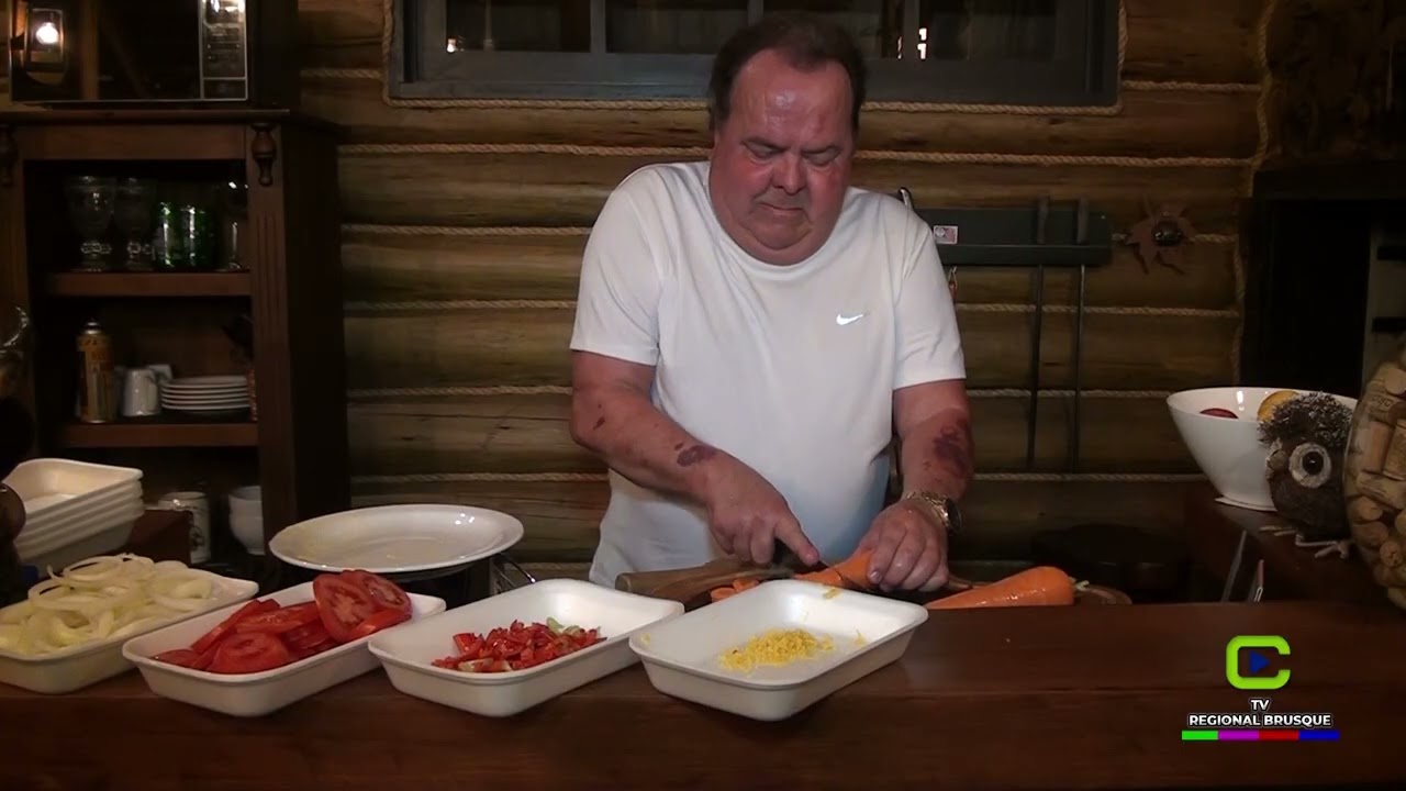 TV Regional Brusque - Batata Com Carne e Legumes ao Molho de Limão Cicíliano com Norival Floriani