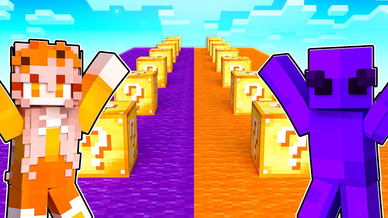 Playing a LUCKY BLOCK RACE in Minecraft!