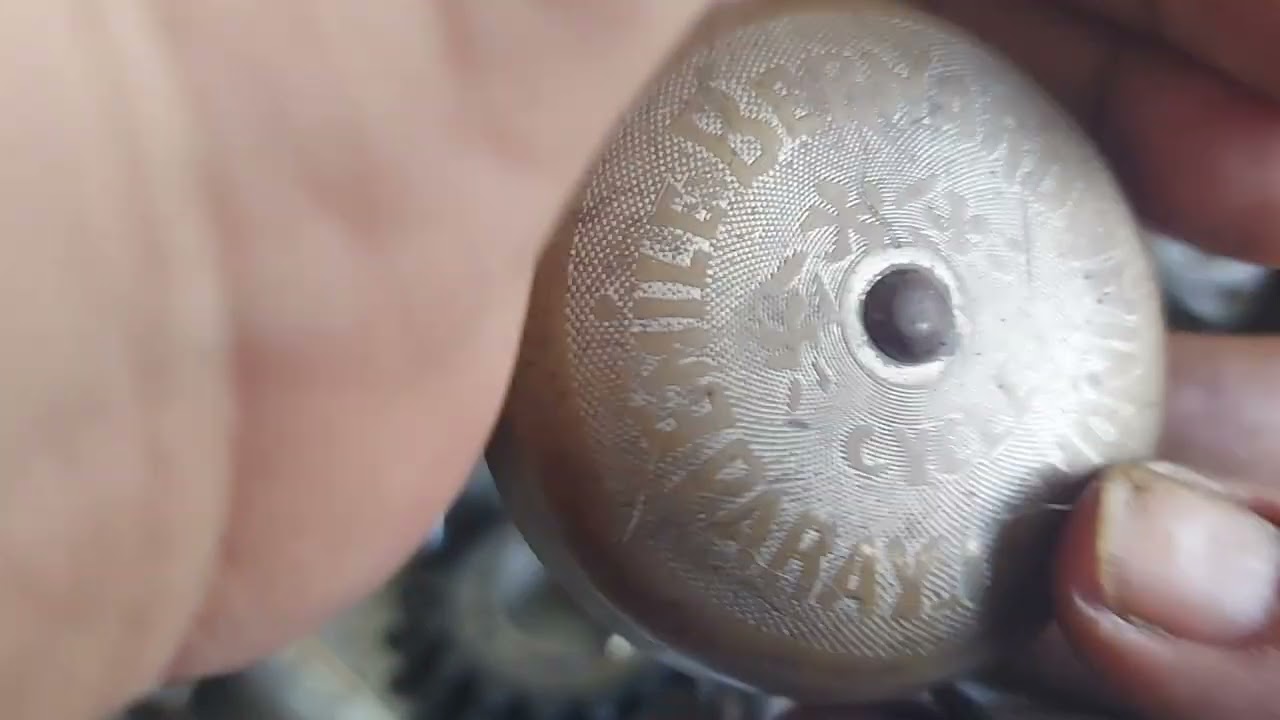 Clip. 16.3.2026.Phụ tùng xe đạp cổ xưa. A c e chú bác cần món nào alô e. 0704959111.zalo