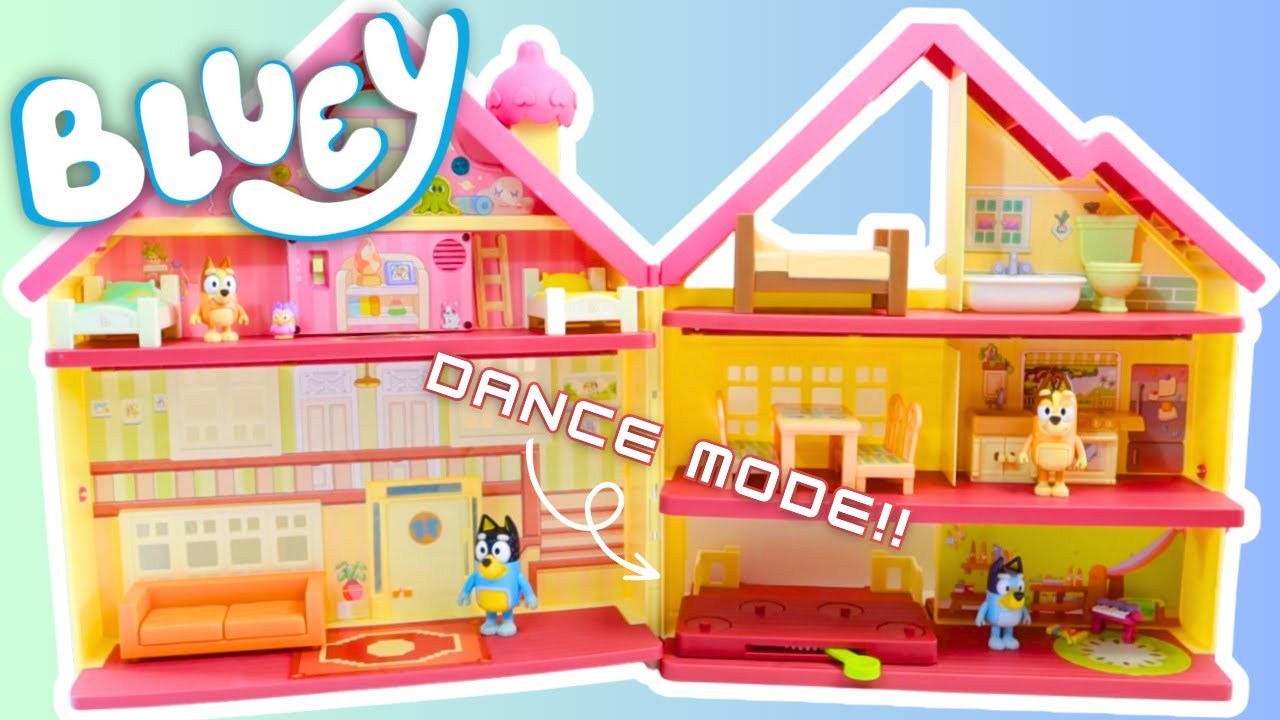 Bluey has a Giant New Home! Unboxing the Bluey Ultimate Lights & Sounds Playhouse | #Bluey Kid's