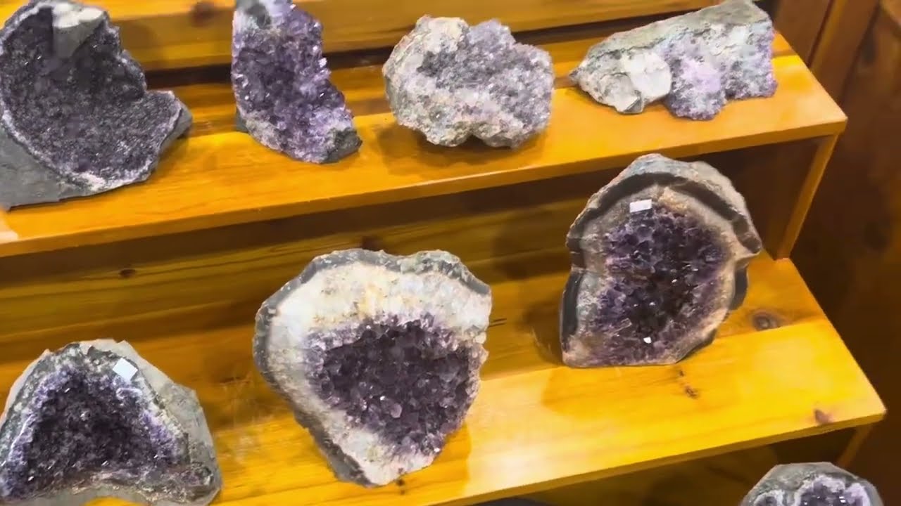 Тур по знаменитым пещерам Огайо… 150-мильная поездка на электровелосипеде Catrike!! Подписывайтес...