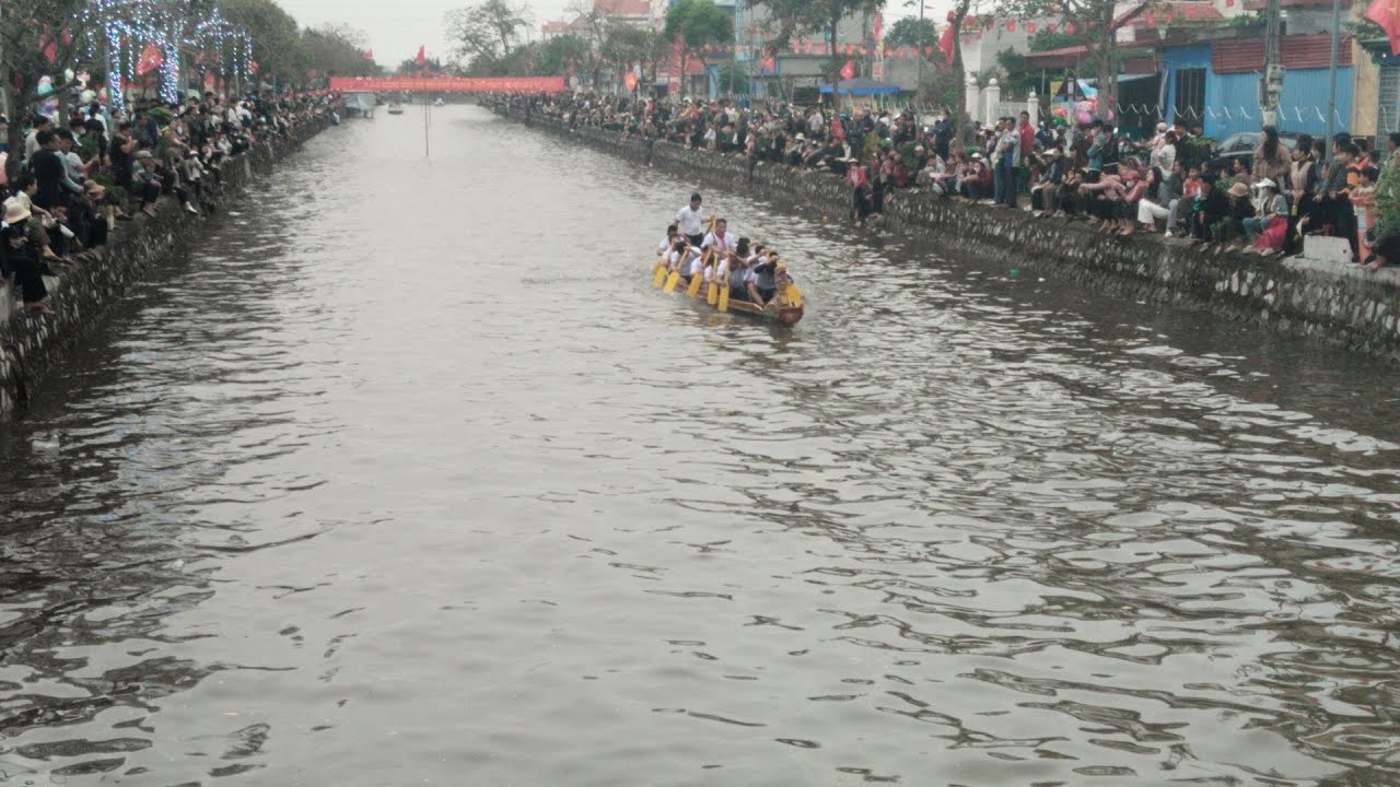 BƠI TRẢI NAM Ở LỄ HỘI CẦU NGƯ XÃ GIAO HẢI-GIAO THỦY-NAM ĐỊNH 