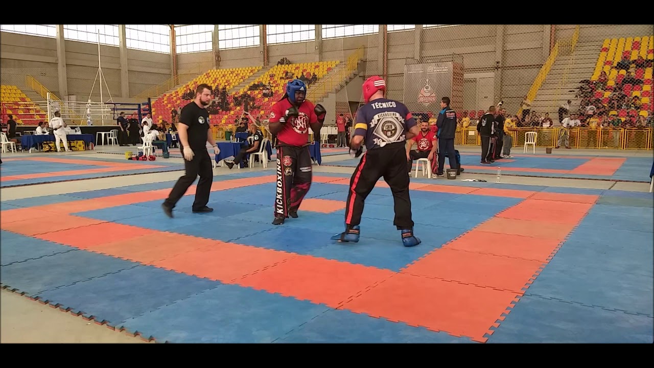 29ºBrasileiro de Kickboxing   Ricardo Lisboa   light contact Final