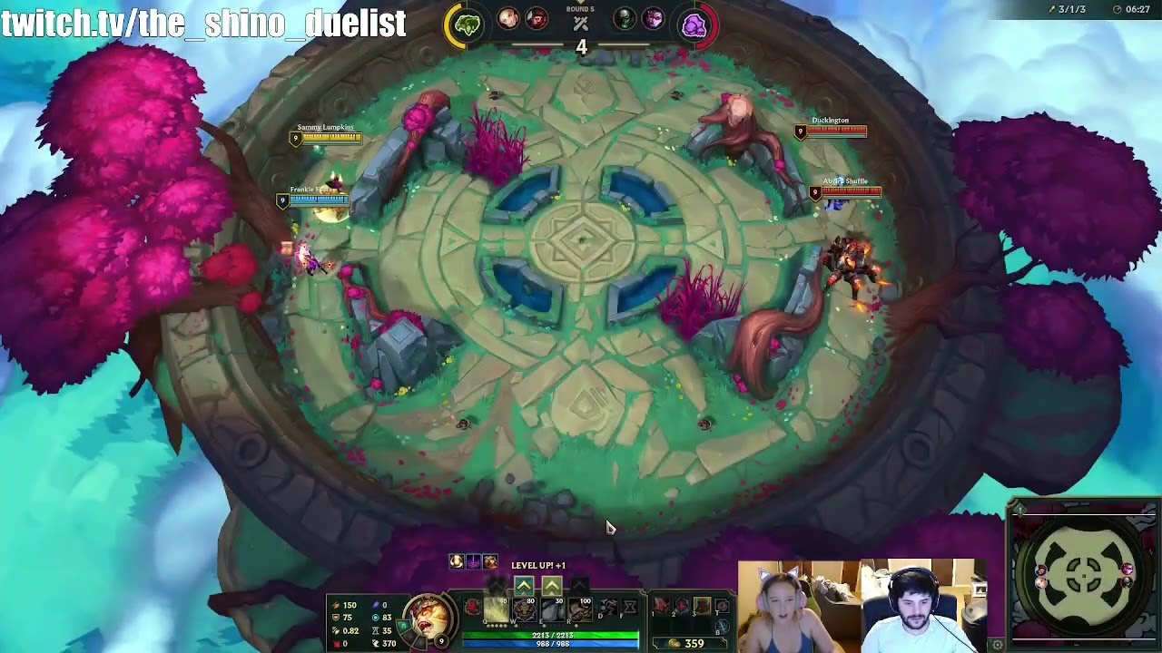 I bought a hat!! - Twitch Stream Highlight - League of Legends Arena Mode - 2v2v2v2