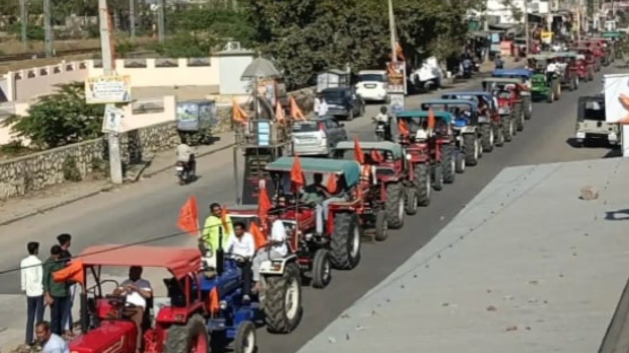रानीवाड़ा में किसानों का धरना, ट्रैक्टर रैली निकाल किया शक्ति प्रदर्शन