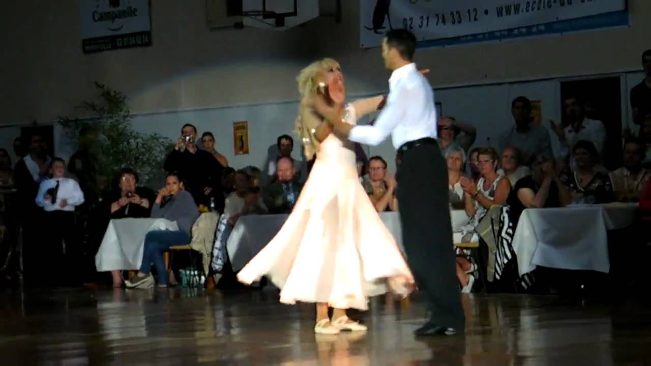 Katrina Patchett & Maxime Dereymez - J'envoie valser