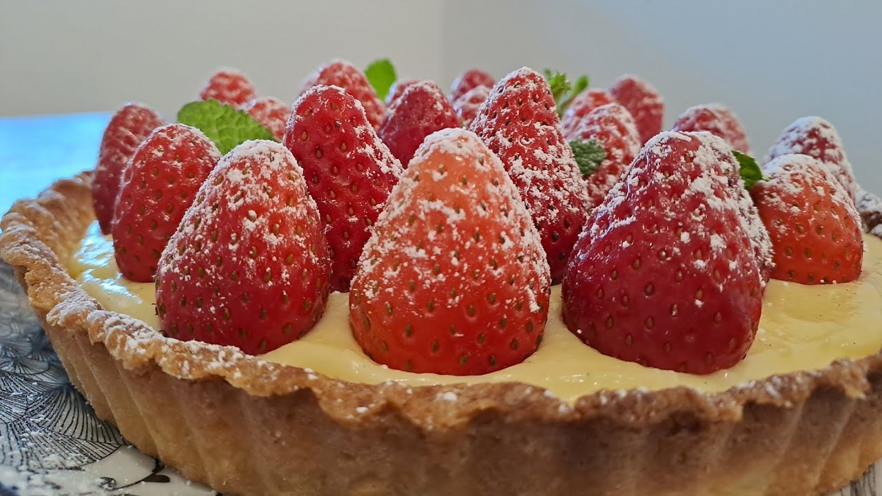 French Strawberry Tart Recipe | Custard cream