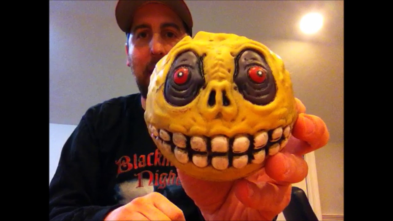 KIDROBOT MADBALLS SKULL FACE REISSUE UNBOXING - Mike Plays With Vintage Toys #73