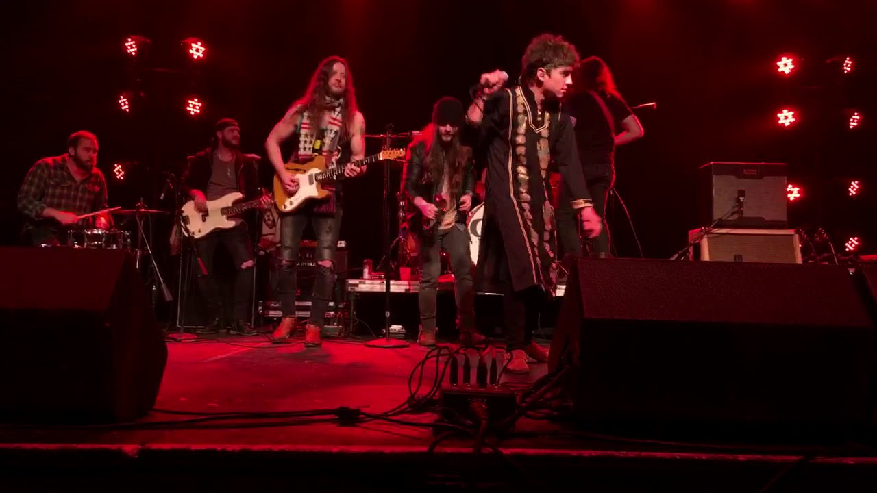 "Roadhouse Blues" Greta Van Fleet  WSG Goodbye June and Pops Kiszka 12-30-17