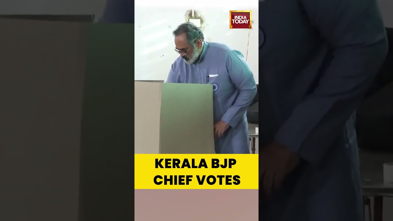 Kerala BJP Chief Rajeev Chandrasekhar Casts Vote in Thiruvananthapuram Local Body Poll | #Watch