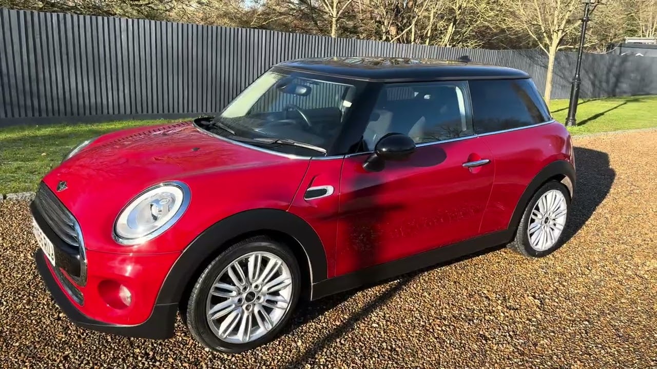 Mini Cooper 1.5 Automatic 3Door Chili Pack