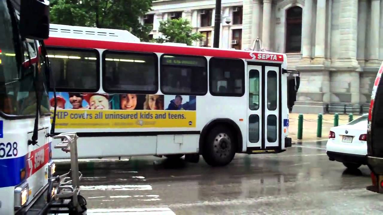 SEPTA Buses in Philadelphia (HD)