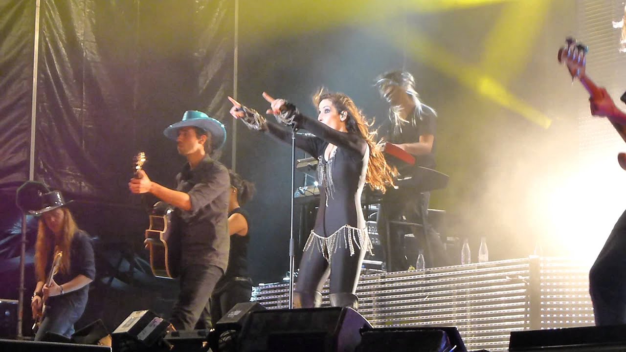 Malú - Como una Flor - Gandía 24.08.2013 - Fin de Gira Guerra Fría