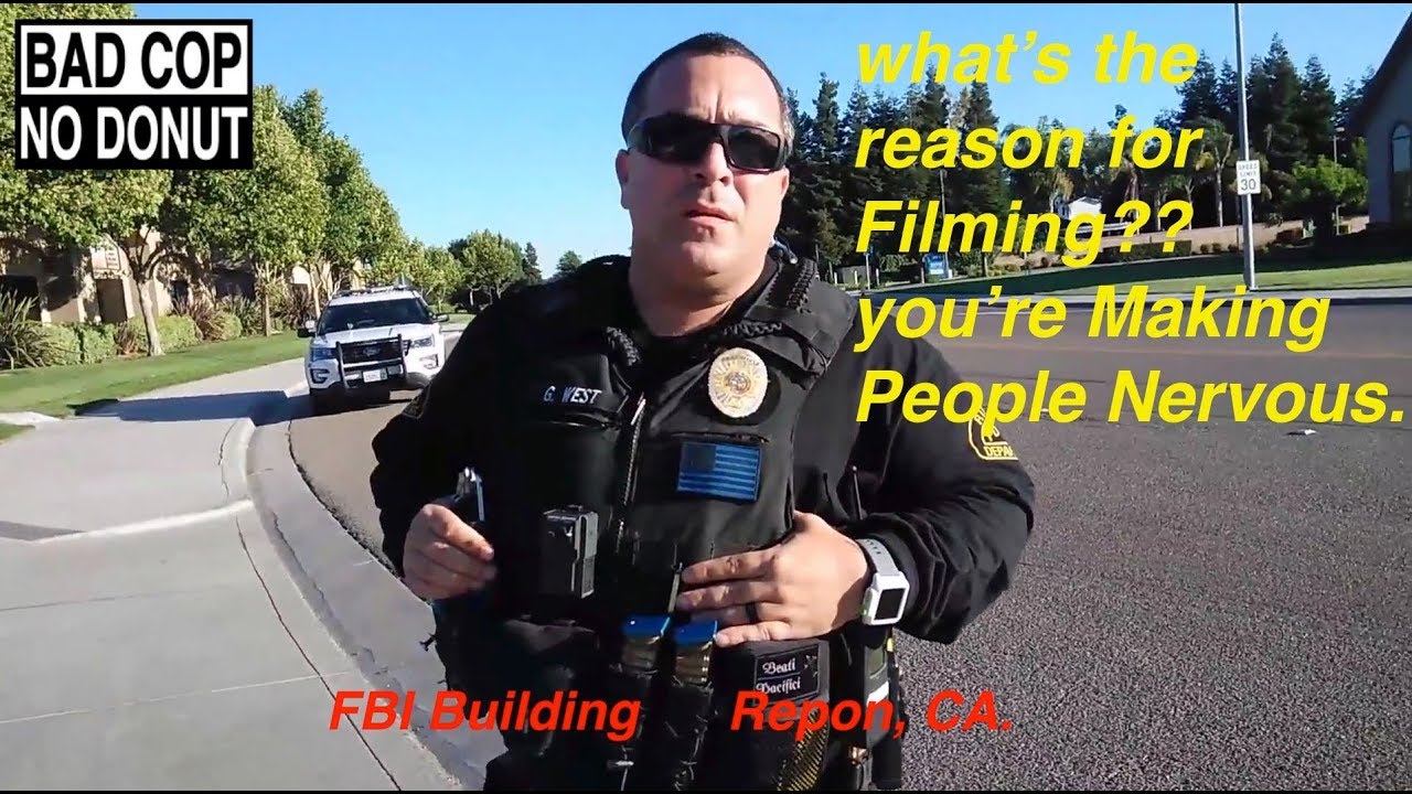 FBI Building & PD. Ripon, CA.     1st Amendment Audit. (Give me your name, I'll give you my Badge#)