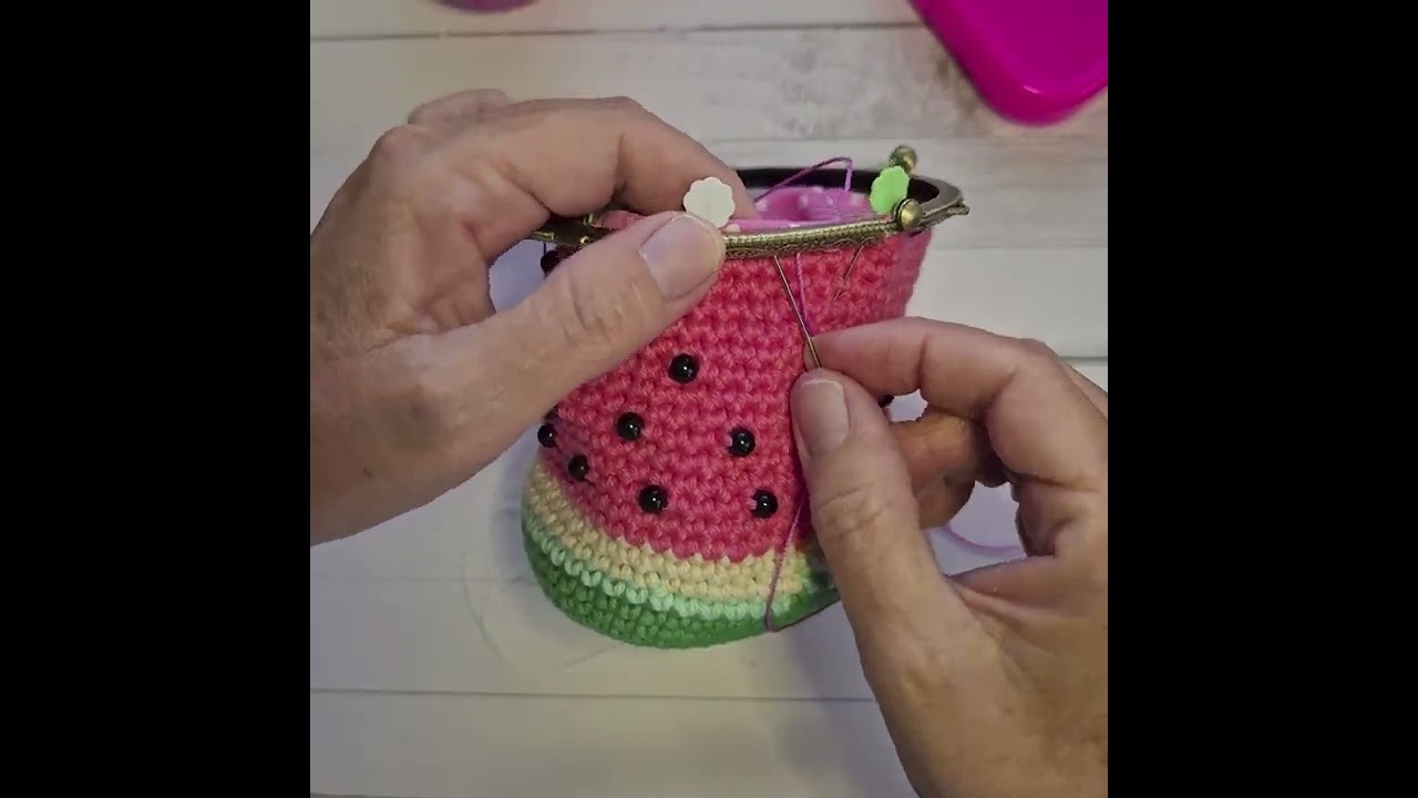 How to Sew a Crochet Purse into a Kisslock Clasp