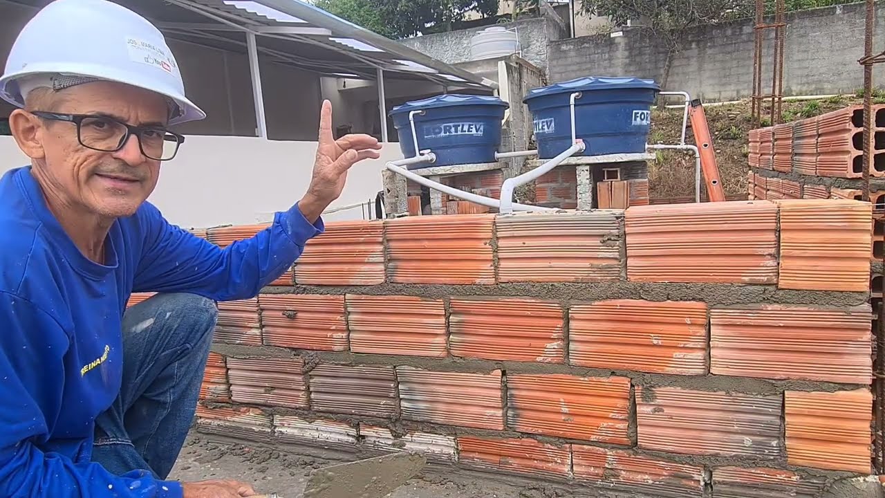 ESSE TIJOLO NÃO DISMANCHA COM CHUVA NÃO