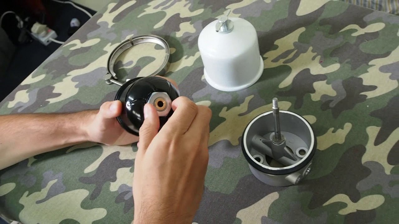 Centrifugal Oil Filter for Hilux LN106 part 1