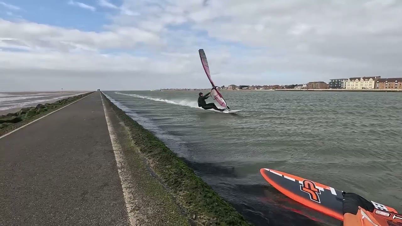 West Kirby speed sailing  - I feel the need........... the need to pee !!
