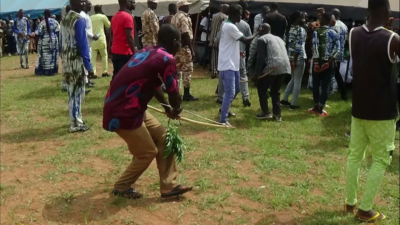 Festival Djan 3è édition arriver des autorités avec le chef du Canton de Gaoua 2023.